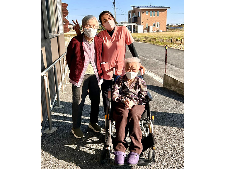 ど「お散歩」ぽかぽかいい天気